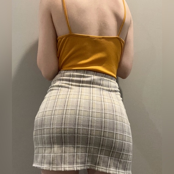 Vibe Sportswear Skirt - Picture 3 of 3